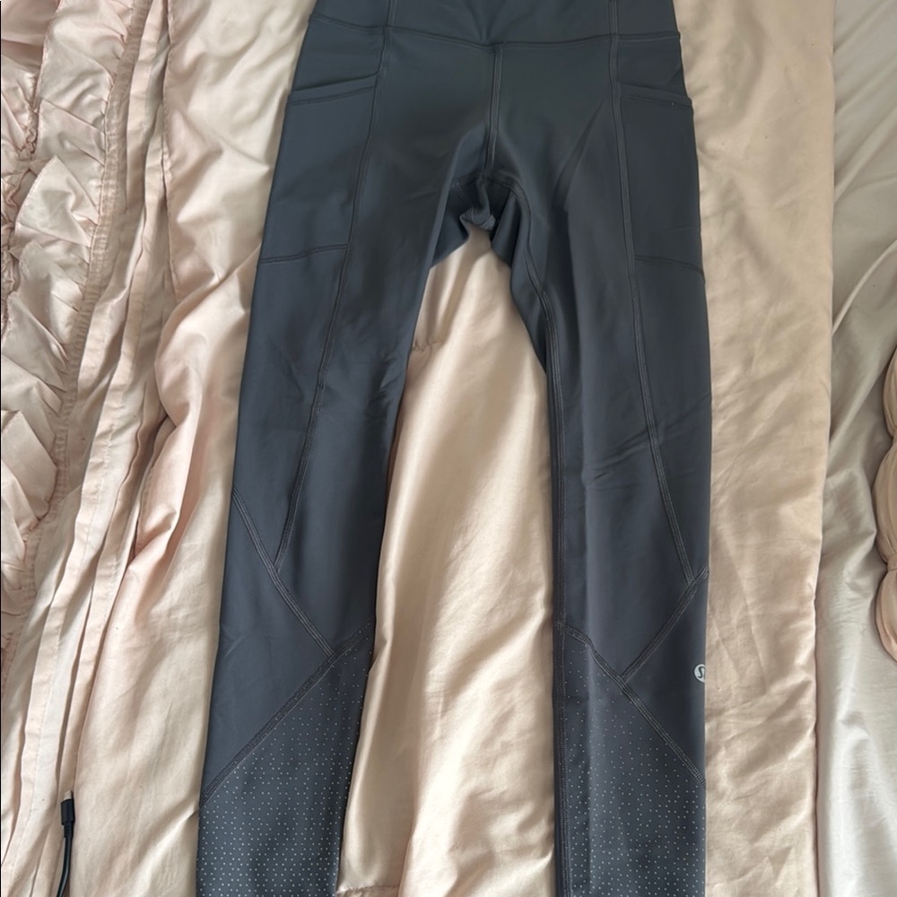 Lululemon - Limited Edition gray color